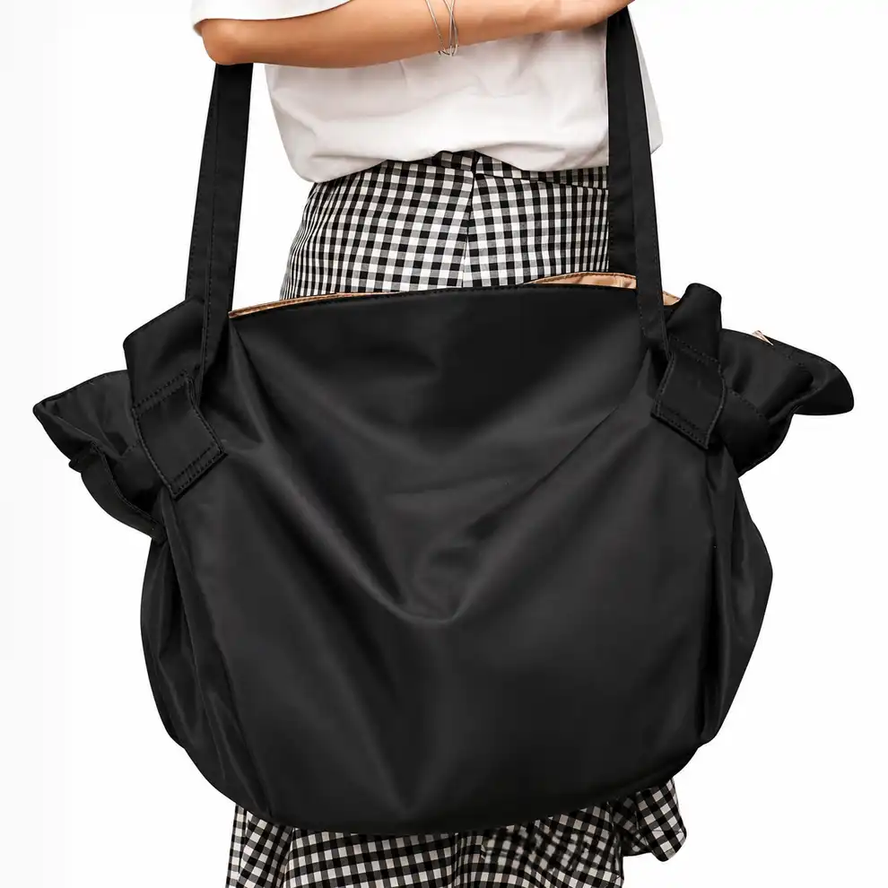 MOMITI.US The bag that gets everything done in seconds